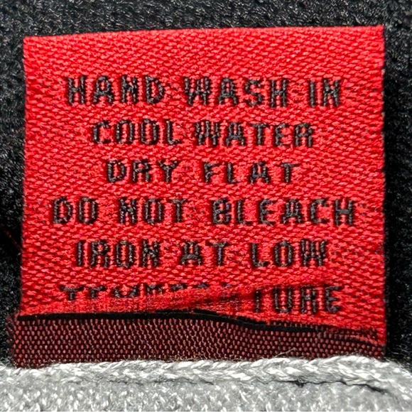 Red Woman Black & Grey Elbow Patch Cardigan with Metal Buttons Size 2X - Picture 8 of 12